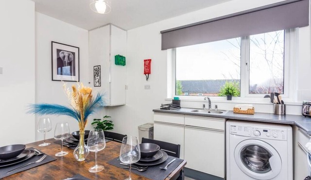 14 Murrayfield road, cowgate