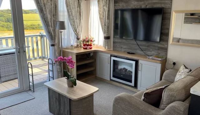 14b Medina Rise Thorness Bay isle of Wight