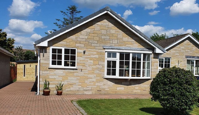 17 Costa Way, Pickering