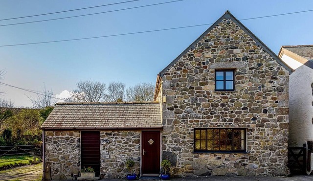 2 Bed in Helston (oc-trwre)