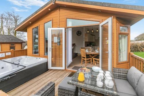 2 Bed in Liskeard oc-f36053