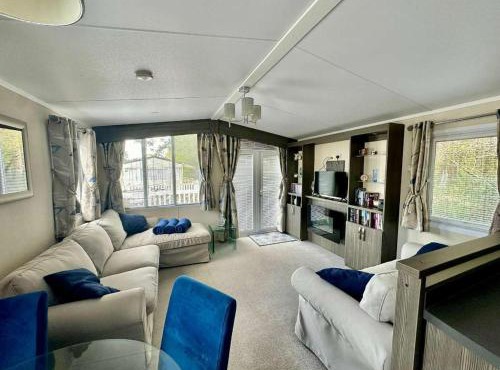 2-Bed Ringwood Cabin - incl Park Pass SelfCheckin