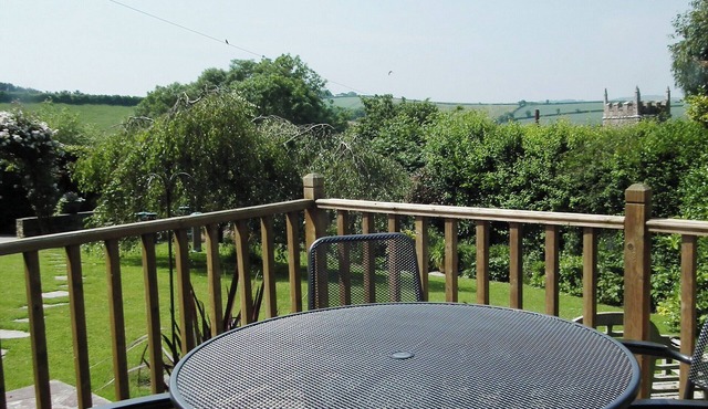 2 bedroom accommodation in Ruan Lanihorne, near Truro