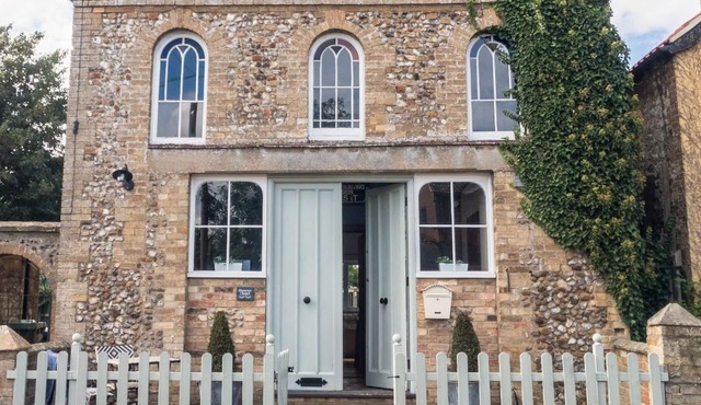 2 bedroom accommodation in Stoke Ferry, near Downham Market
