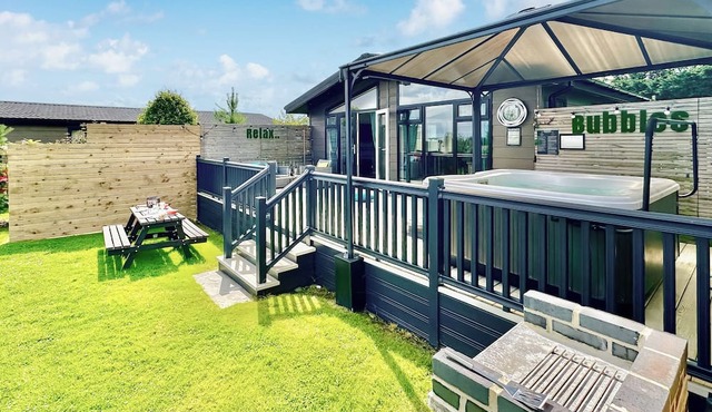 2 bedroom accommodation in Raywell, Beverley