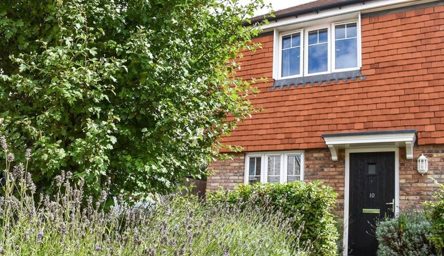 2 bedroom accommodation in Barnham