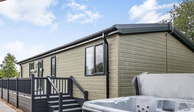 2 bedroom accommodation in Yaxham, Dereham