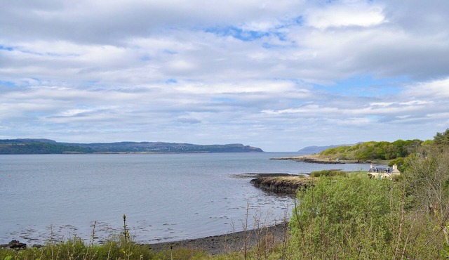 2 bedroom accommodation in Drimnin, near Lochaline