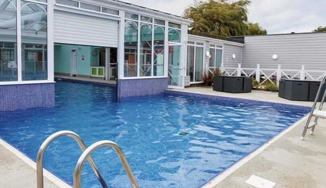 2 Bedroom Caravan Hunstanton Pets go Free