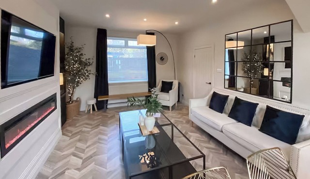 2 bedroom accommodation in Newcastle Upon Tyne