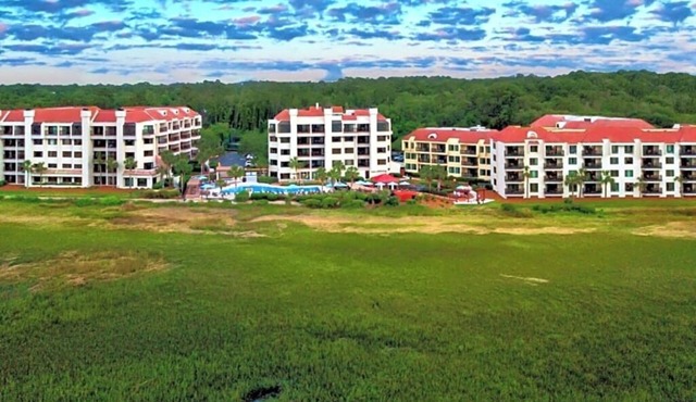2-bedroom resort in Hilton Head Island with great activities at a great rate.