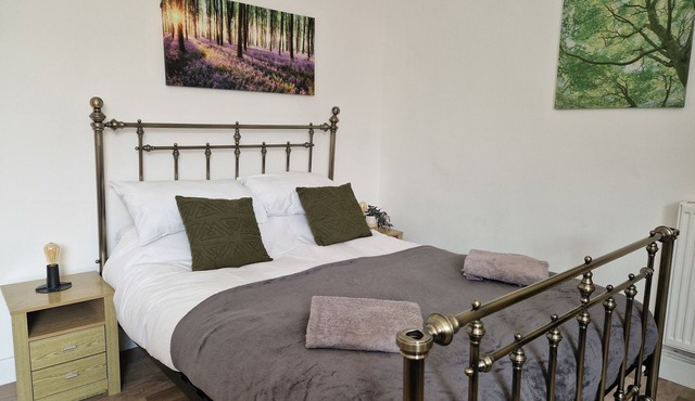 20 - Hideaway Studio Apartment