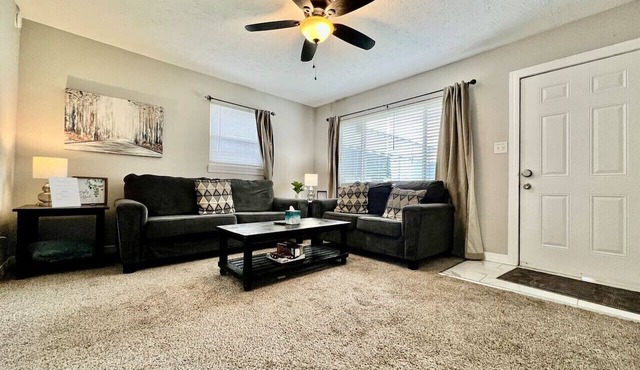 285 Whitaker unit B NEW · A Great Place for Workers on Whitaker in Hamilton