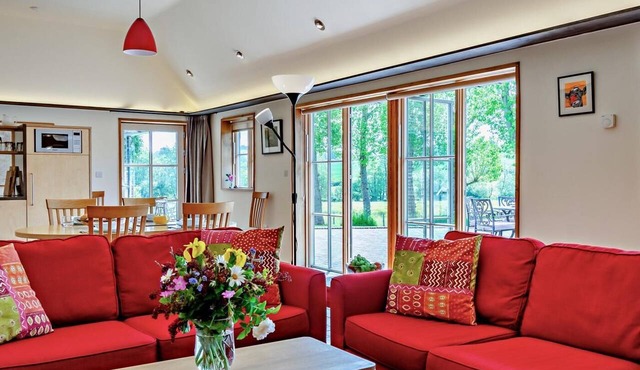 3 Bed in Frant (oc-bt098)