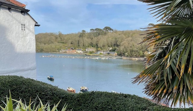 3 Bed in Helford (oc-hccott)