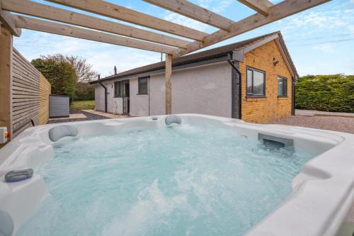 3 Bed in Rhyl oc-p30593