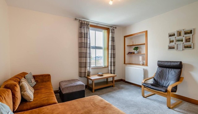 3 Bed in Sandsend (oc-wa081)