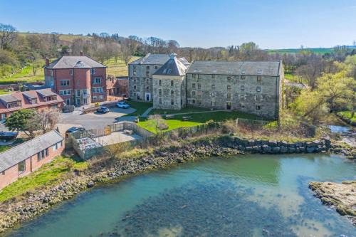 3 Bed in Waren Mill oc-gd1928