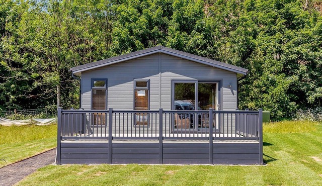 3 bedroom accommodation in Ashbourne