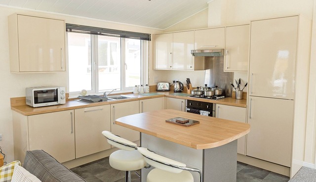 3 bedroom accommodation in Mundesley