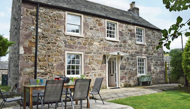 3 bedroom accommodation in Waterloo, near Dunkeld