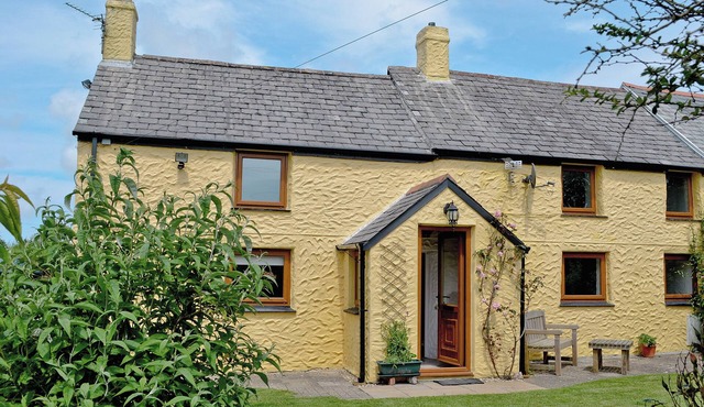 3 bedroom accommodation in Zelah, near Perranporth