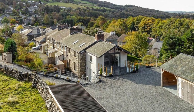 4 Bed in Backbarrow (oc-lr094)