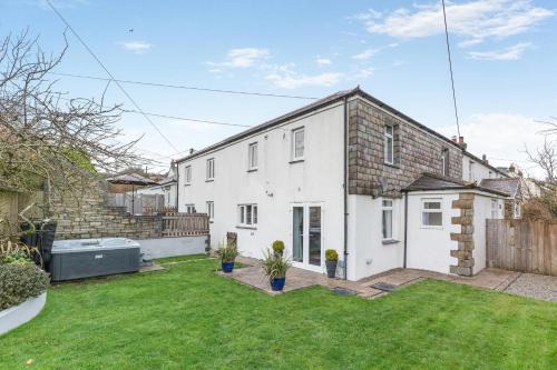 4 Bed in Liskeard oc-82227