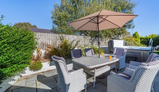 4 Bed in Llanbedrog (oc-e33453)