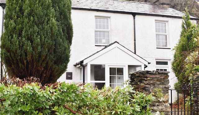 4 bedroom accommodation in Beddgelert