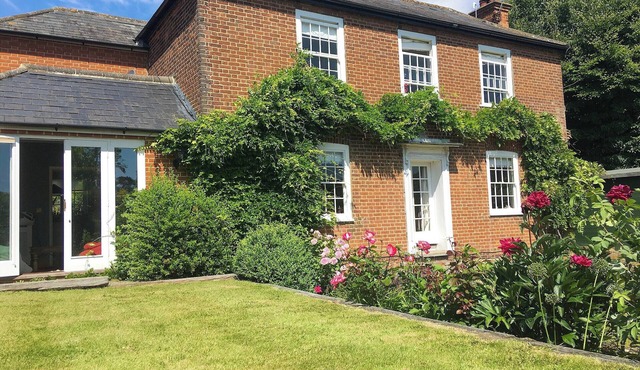 4 bedroom accommodation in Tilmanstone, near Deal