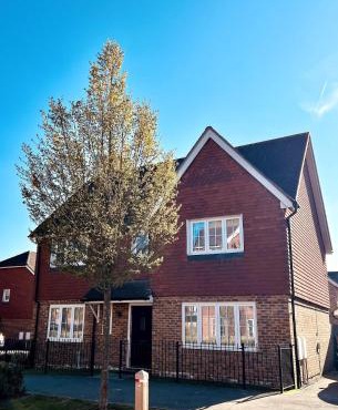 4 Bedroom home with study space