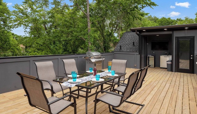 40% OFF, 8 bd/6ba with ROOFTOP