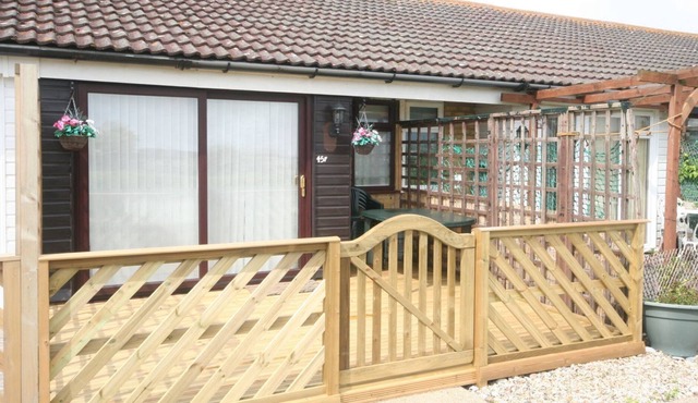 45F Medmerry Park 1 Bedroom Chalet