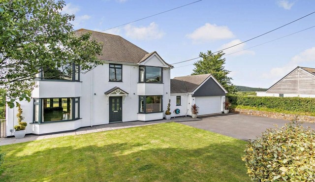 5 Bed in Bideford (oc-76546)