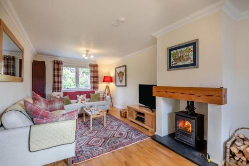 5 Bed in Swinton oc-t32750