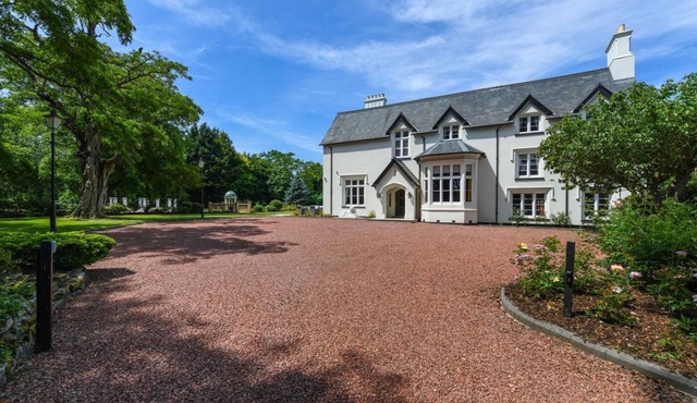 5 Bed in Thurgarton (oc-o32919)