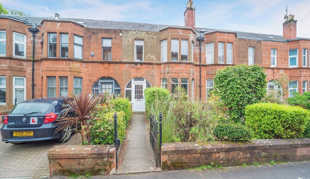5 bedroom accommodation in Largs