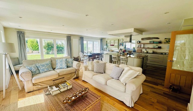 5 bedroom family friendly Beach House, close to beach and village.