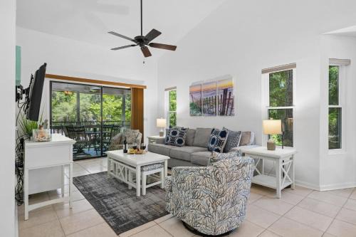 7102 Treetops Villa