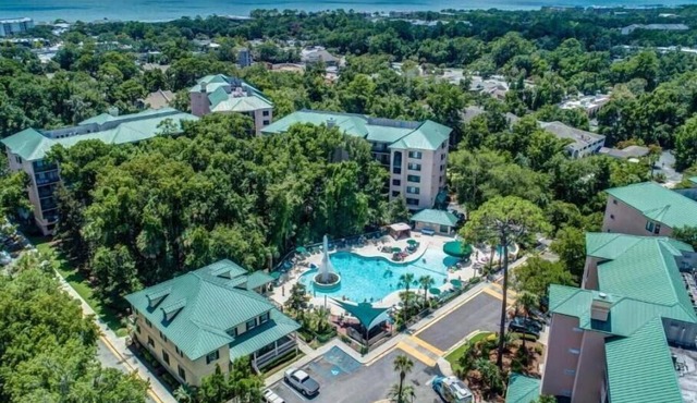 8/29-9/5/26 Only! Waterside Luxury 3bed3bath Condo! Walk to the Beach!