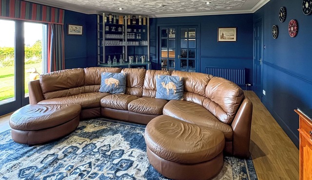 8 bedroom accommodation in Dingwall