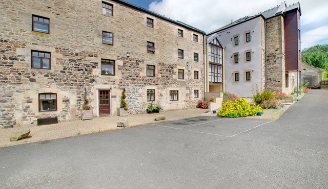 8 The Maltings - Two Bedroom House, Sleeps 4