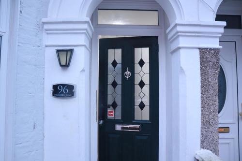 96 Nelgarde Guesthouse