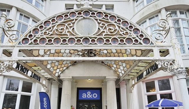 a&o Brighton Beach