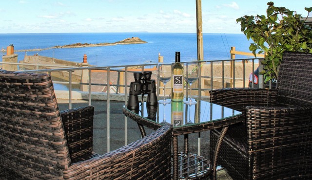 A two bedroom cottage with views overlooking Gamrie Bay.