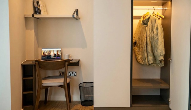 Accessible Studio | Step-Free + Gym | StayCozy
