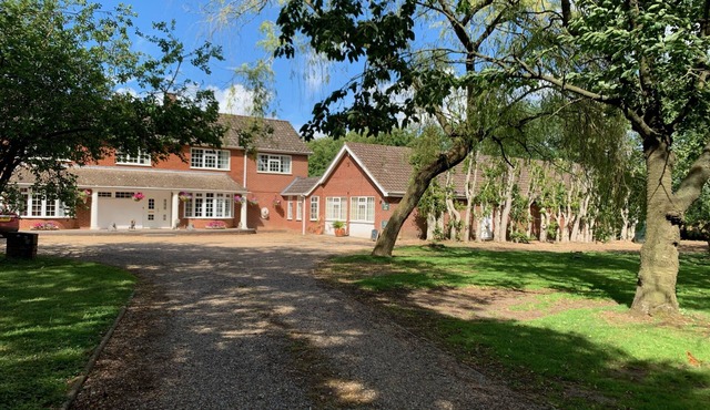 Aldercarr Hall
