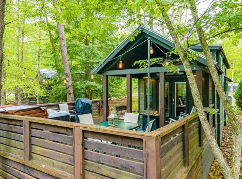 Amazing Cabin Fire Pit Provided in Monteagle, Tennessee in Monteagle