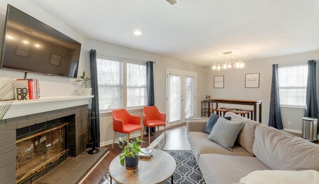 Antioch Townhome < 14 Mi to Downtown Nashville!